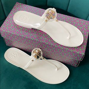 Tory Burch Mini Miller Flat Thong Ivory